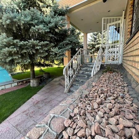 Гостевой Дом Шумкар Азия Guest House Shumkar Asia Bishkek Ngoại thất bức ảnh