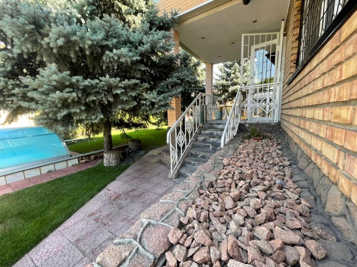 Гостевой Дом Шумкар Азия Guest House Shumkar Asia Bishkek Ngoại thất bức ảnh