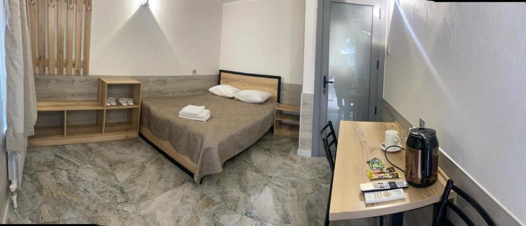 Гостевой Дом Шумкар Азия Guest House Shumkar Asia Bishkek Ngoại thất bức ảnh
