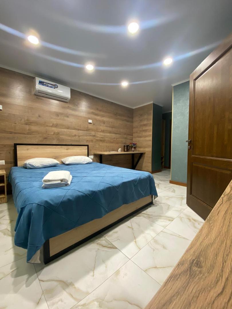 Гостевой Дом Шумкар Азия Guest House Shumkar Asia Bishkek Ngoại thất bức ảnh